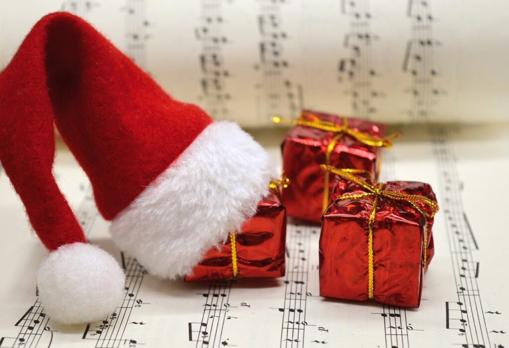 santa hat, nicholas, sheet music-8413947.jpg